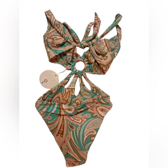 P2F NWT Nadja One Piece Swimsuit - Picture 2 of 4